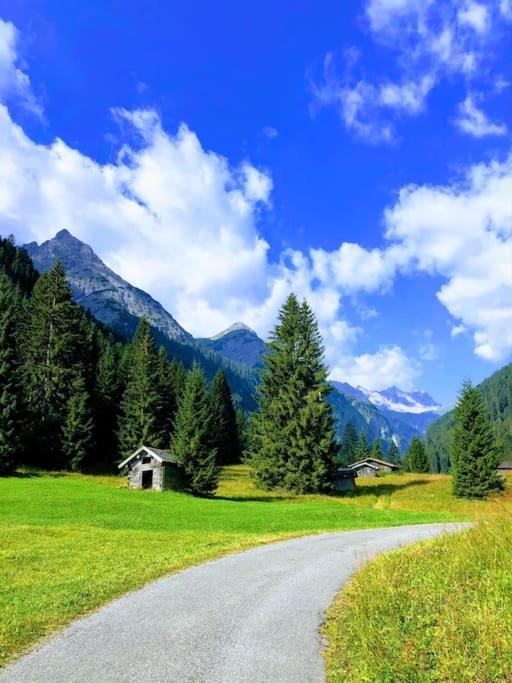 Haus Am Lechweg Apartment Reutte Luaran gambar