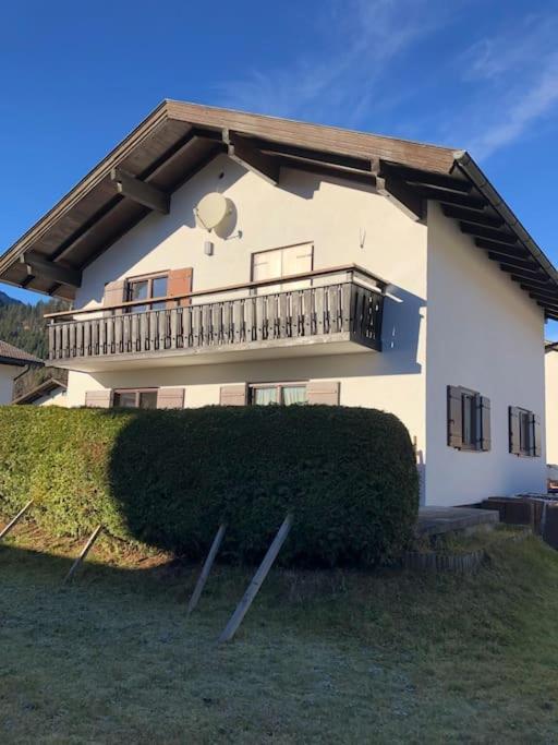 Haus Am Lechweg Apartment Reutte Luaran gambar